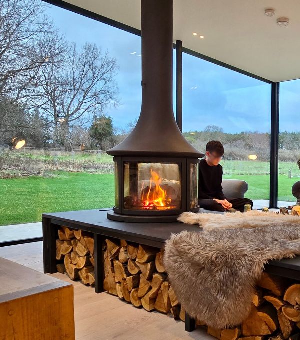 Lea 998 Central Log Burner - Designer Fireplace - Caleo Ltd
